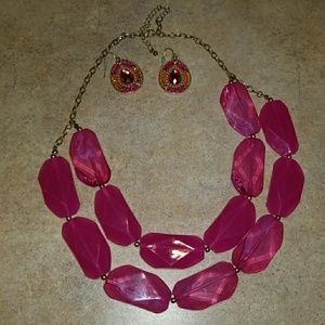Women's Matching Necklace and Earrings Set